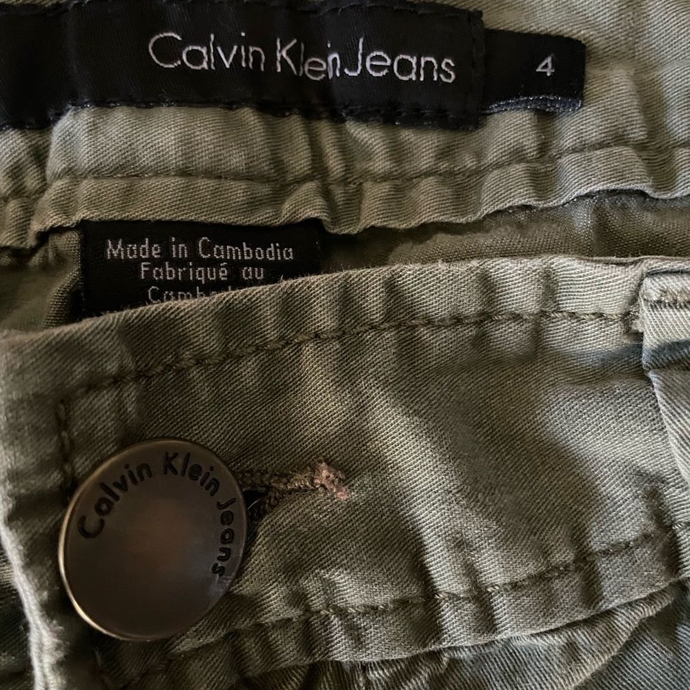 ⚡️ Calvin Klein Capri Pants ~ Size 4 ⚡️ - Picture 5 of 8